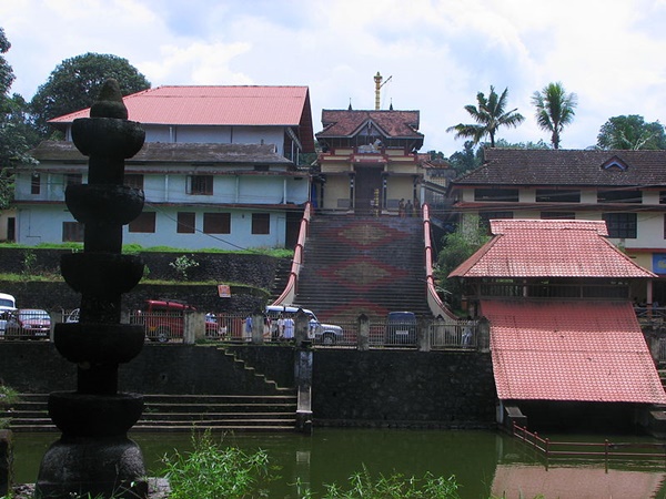ചിറക്കടവ് മഹാദേവക്ഷേത്രം