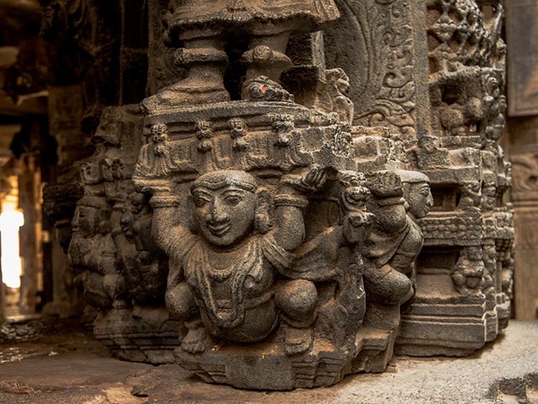 അരുണാചലേശ്വരനും ഭോഗനന്ദീശ്വരനും
