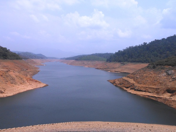 തുമ്പൂർമൂഴി മുതൽ ആളിയാർ വരെ