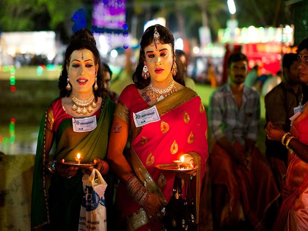 കൊറ്റൻകുളങ്ങര ചമയ വിളക്ക്