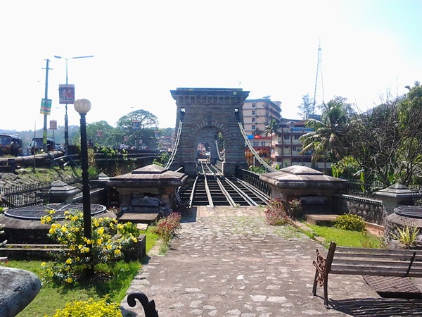 2212 ദിവസം