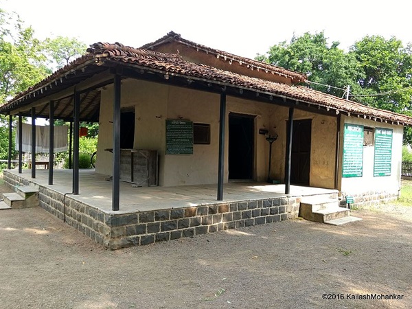 ലളിത ജീവിതത്തിന്റെ മാതൃക