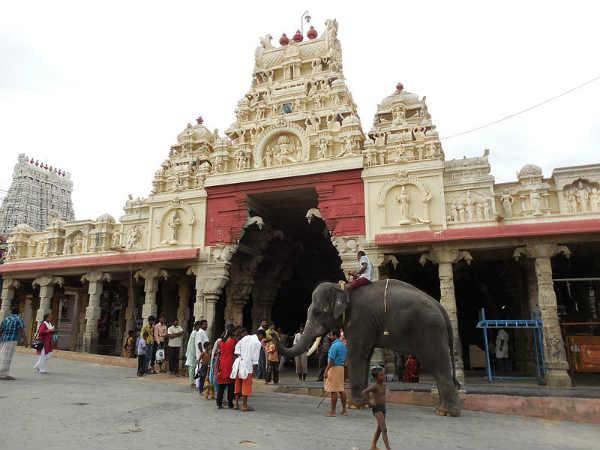 തിരുച്ചെണ്ടൂർ സുബ്രഹ്മണ്യസ്വാമി ക്ഷേത്രം