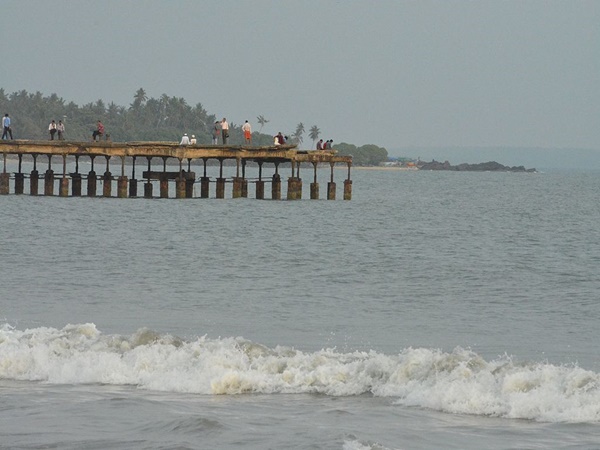 കടലെടുക്കാത്ത തലശ്ശേരിപ്പെരുമ