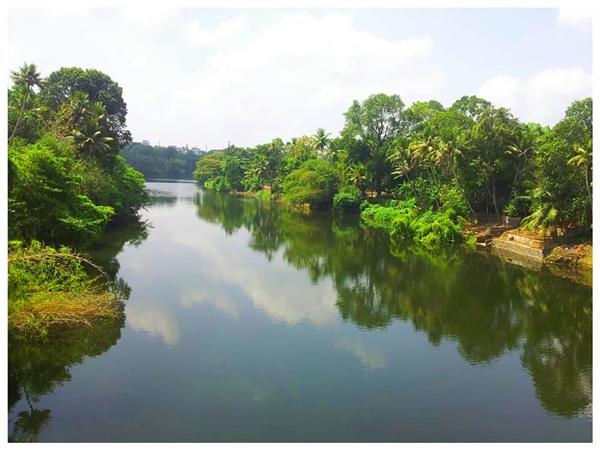ആ പഴയ കാലത്തേക്ക് പോയി വരാം
