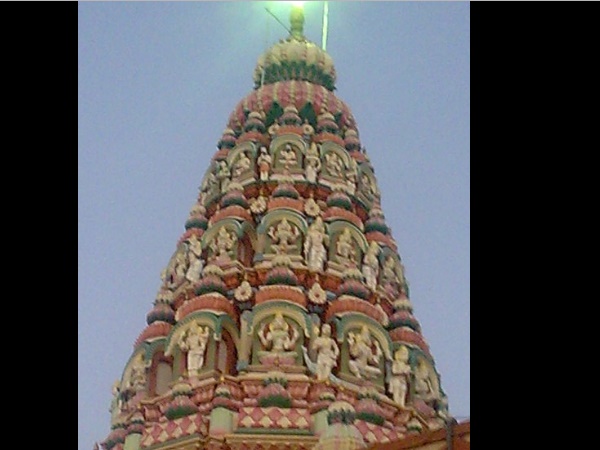 ദളിത് സ്ത്രീകൾക്ക് പൂജാവകാശം