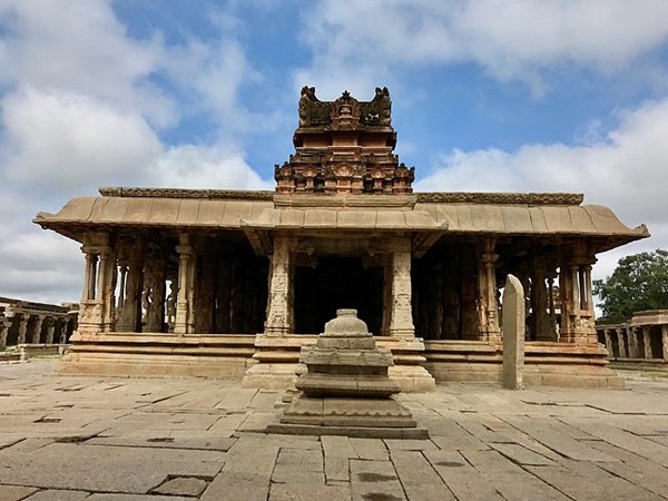 ഹംപി ബാലകൃഷ്ണാ ക്ഷേത്രം
