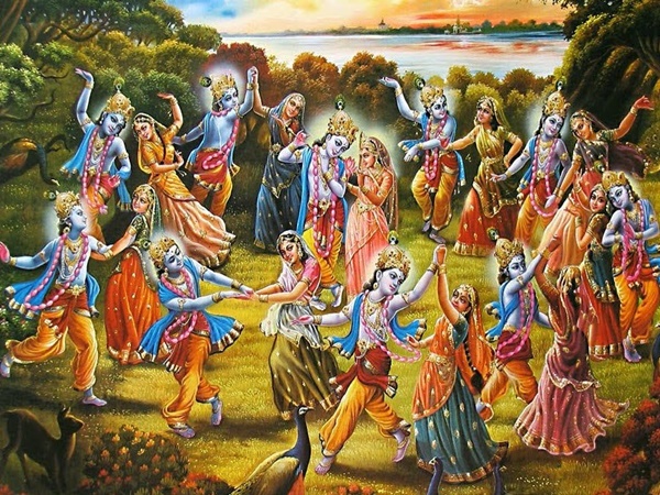 രാസലീലയാടാനെത്തുന്ന കൃഷ്ണൻ