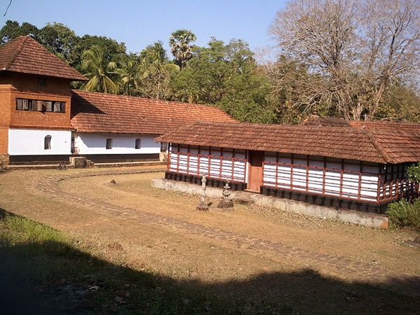 മലമൽക്കാവ് അയ്യപ്പ ക്ഷേത്രം