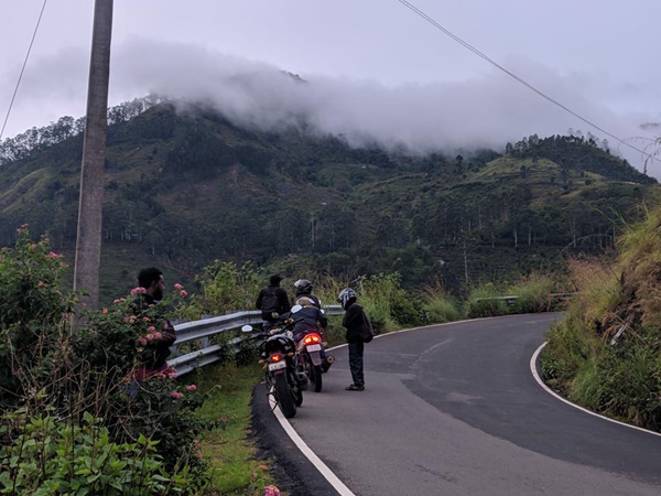 വെള്ളവും ചോക്ലേറ്റും
