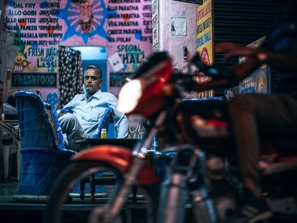 റെസിഡൻസി റോഡ്