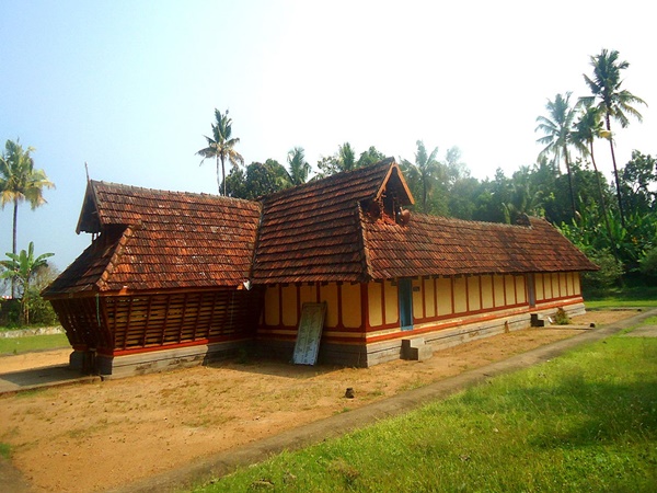 ആവണംകോട് സരസ്വതി ക്ഷേത്രം