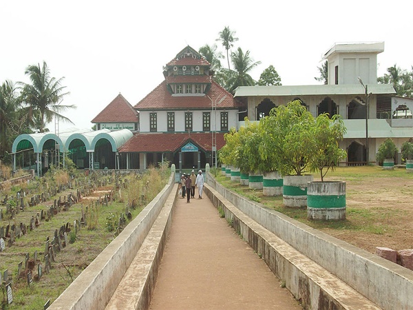 മാലിക്ദീനാർ