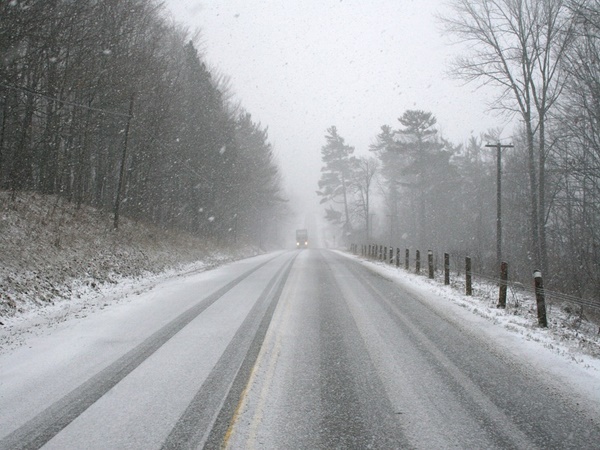 tips for a perfect winter road trip tips for a perfect winter road trip