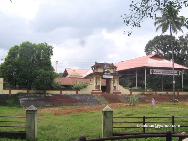 കൂവളച്ചുവട്ടിലെ സ്വയംഭൂ അവതാരം