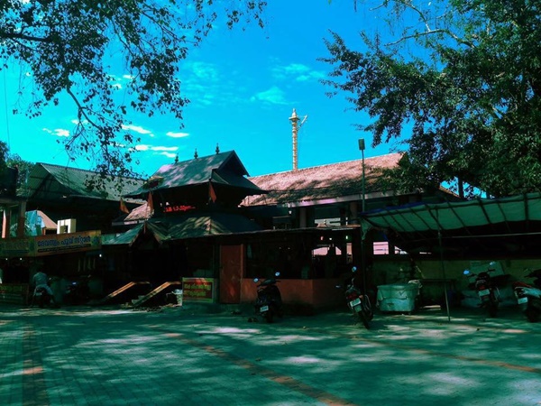 മലയാലപ്പുഴ ദേവീ ക്ഷേത്രം