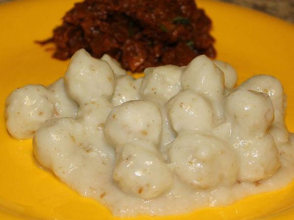 പിടിയും കോഴിയും