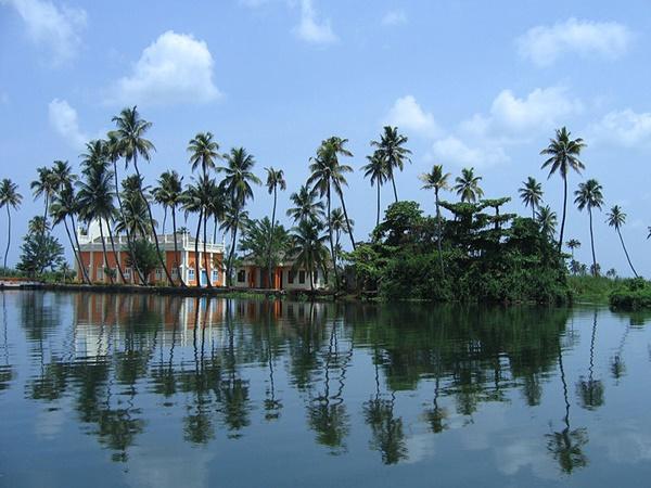 കുമരകം