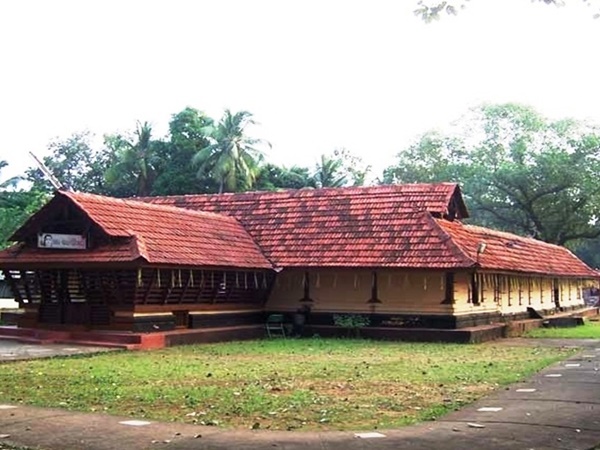 ദേവിക്ക് പ്രാധാന്യം