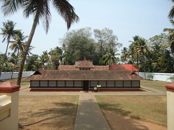 കാർപ്പിള്ളിക്കാവ് മഹാദേവ ക്ഷേത്രം