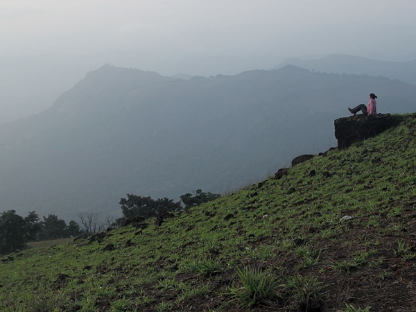 തിരികെ പോരാം