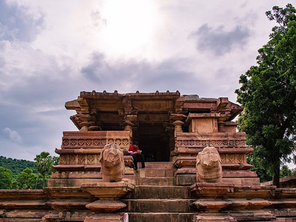 നീണ്ട 40 വർഷങ്ങൾ