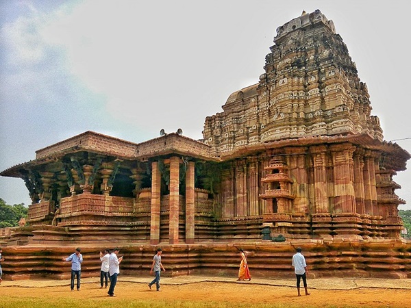 ഭൂമിലുങ്ങിയാലും തകരില്ല
