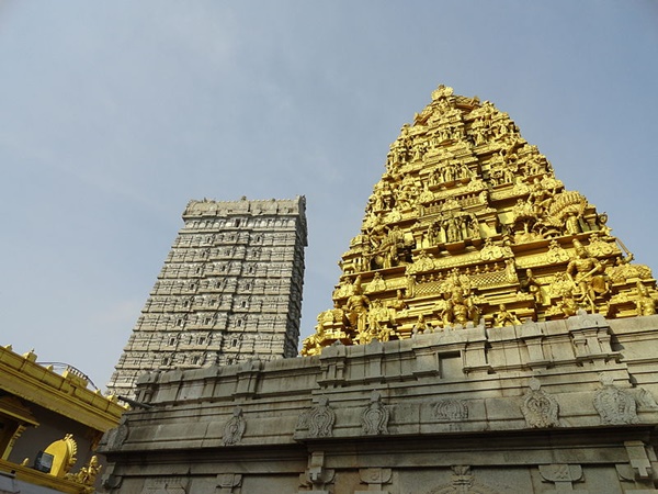 മുകളിലെത്തിയാല്