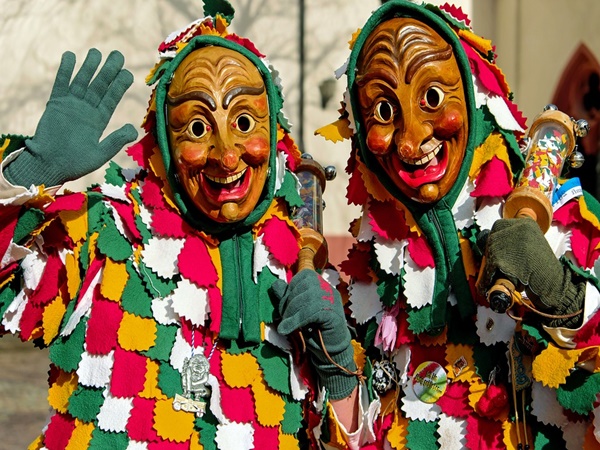 കാര്ണിവലുകള്