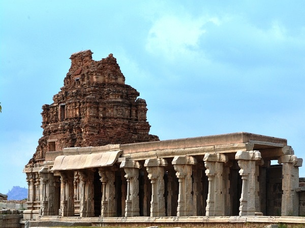 വെള്ളപ്പൊക്കത്തിലും തകരില്ല