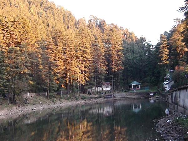 ദാല് തടാകം
