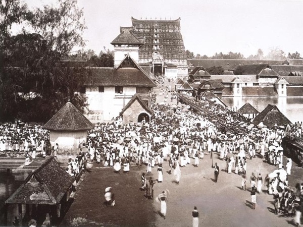 പത്മനാഭസ്വാമിക്ഷേത്രവും തിരുവിതാംകൂർ രാജകുടുംബവും