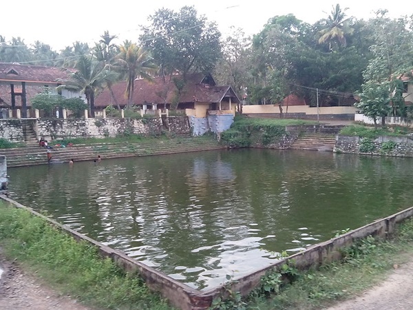 ഉള്ളൂർ ബാലസുബ്രഹ്മണ്യസ്വാമി ക്ഷേത്രം