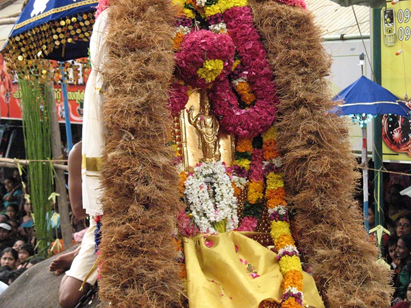 എത്തിച്ചേരുവാന്