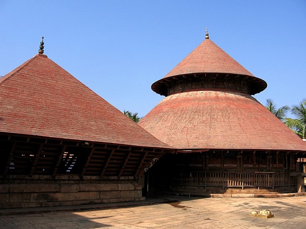 കശ്യപകുറിശ്ശി കാച്ചാംകുറിശ്ശി ആകുന്നു