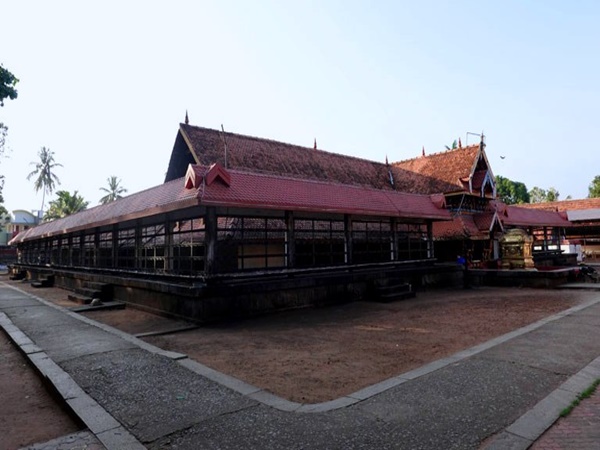 മുഖത്തല ശ്രീകൃഷ്ണ സ്വാമി ക്ഷേത്രം