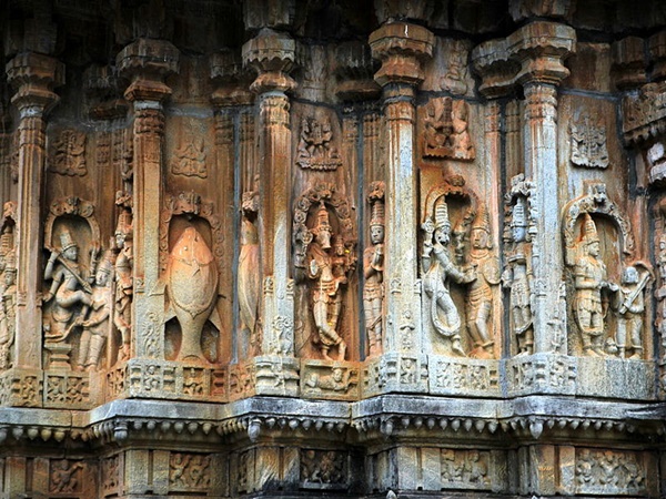 സംസ്കാരങ്ങളെ കൂട്ടിയിണക്കിയ ക്ഷേത്രം