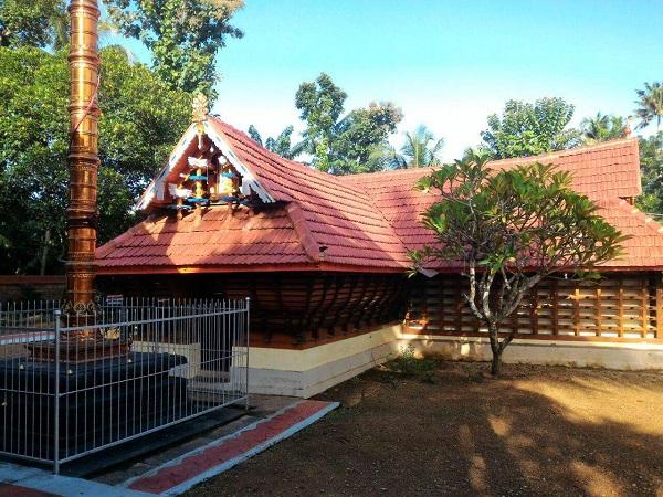 പുഴവാത് ശ്രീവൈകുണ്ഠേശ്വര സന്താനഗോപാലമൂര്ത്തി ക്ഷേത്രം