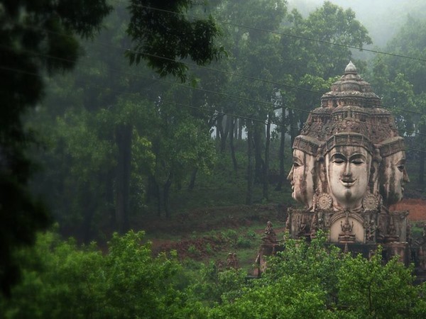 ഏറ്റവുമധികം ഗോത്രവിഭാഗങ്ങള്