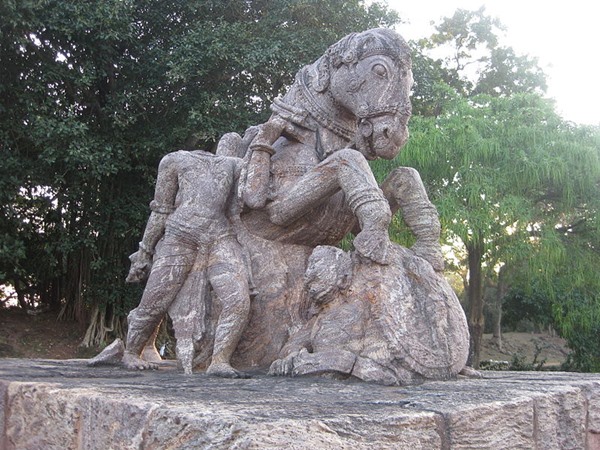 3 ഭാഗങ്ങള്