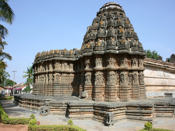 ചെന്നകേശവ ക്ഷേത്രം അരളാഗുപ്പെ