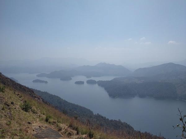 മഞ്ഞില് പൊതിഞ്ഞ്