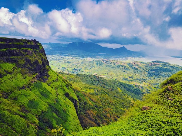 മഹാരാഷ്ട്രാ ട്രക്കിങ്