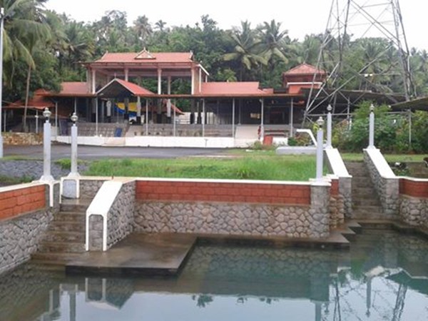 കുട്ടിച്ചാത്തന് ക്ഷേത്രം