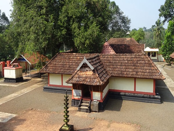 തപസ്സു ചെയ്തെത്തിയ സൂര്യദേവന്