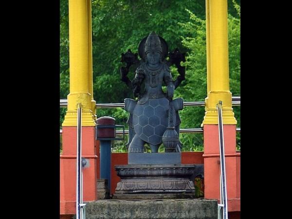 അടുക്കത്ത് ഭഗവതി ക്ഷേത്രം