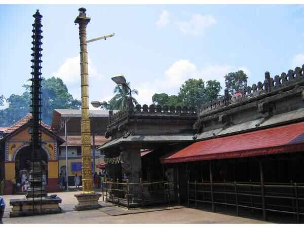 കൊല്ലൂര് മൂകാംബിക ക്ഷേത്രം