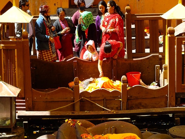 നൂറ്റാണ്ടുകളുടെ പഴക്കം