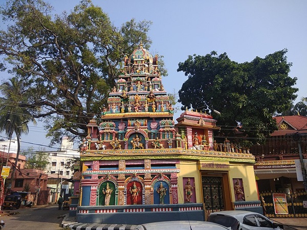 ഗാന്ധാരി അമ്മൻ കോവിൽ