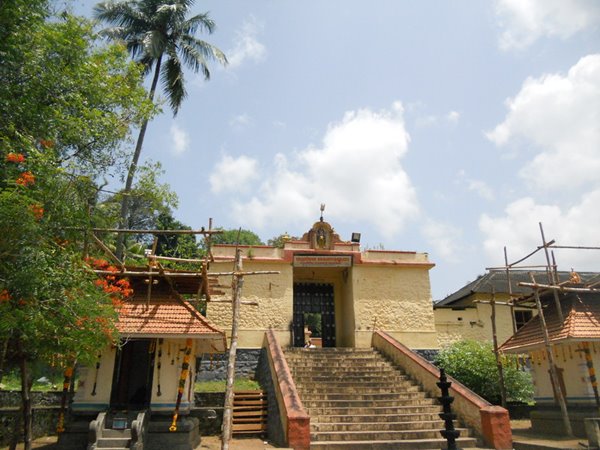 ചന്ദനം പ്രസാദം